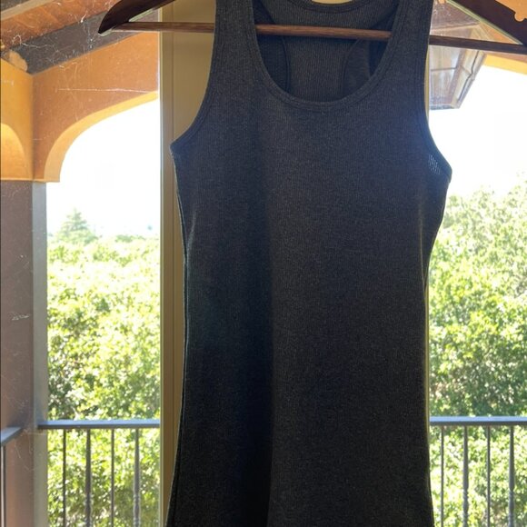 Alo tank - Picture 1 of 3